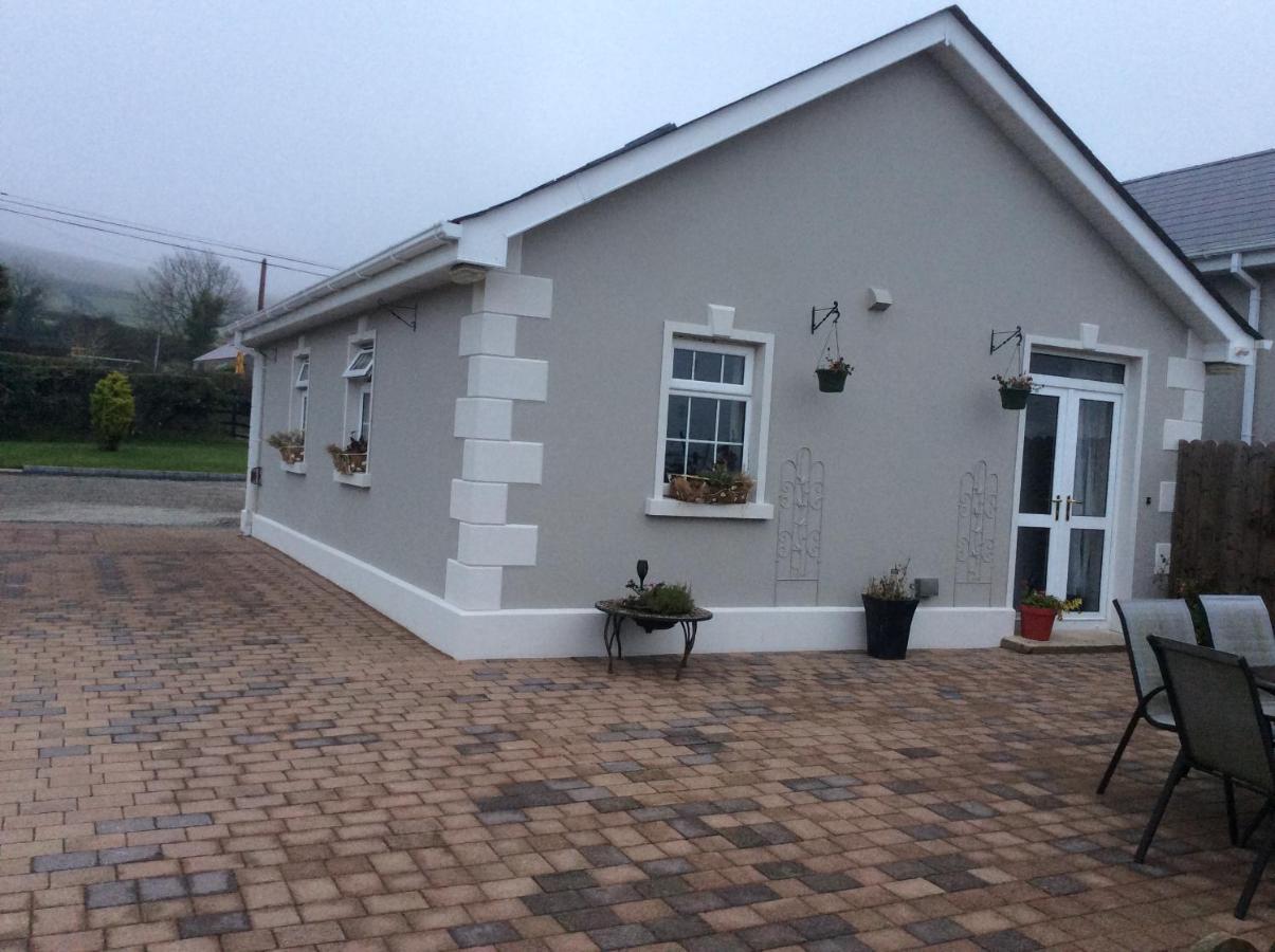 Glenvale Self Catering Hostal Riverstown  Exterior foto